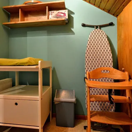 Apartment Spacious In With Garden