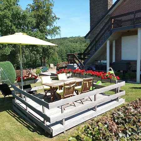 Apartment Spacious In With Garden *